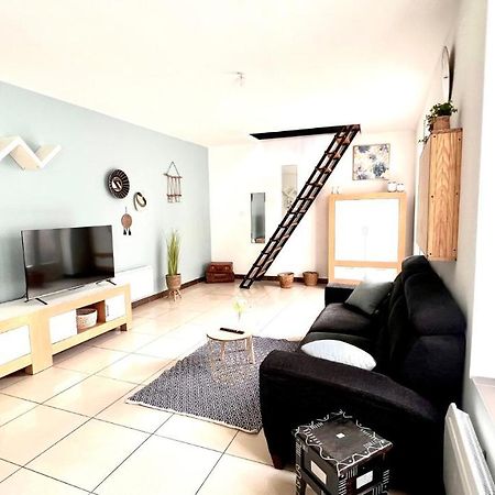 Agréable maison de ville cosy de 122m² + extérieur Wattrelos Esterno foto