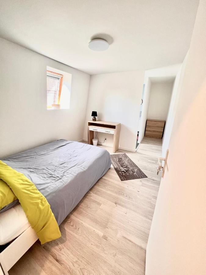 Agréable maison de ville cosy de 122m² + extérieur Wattrelos Esterno foto