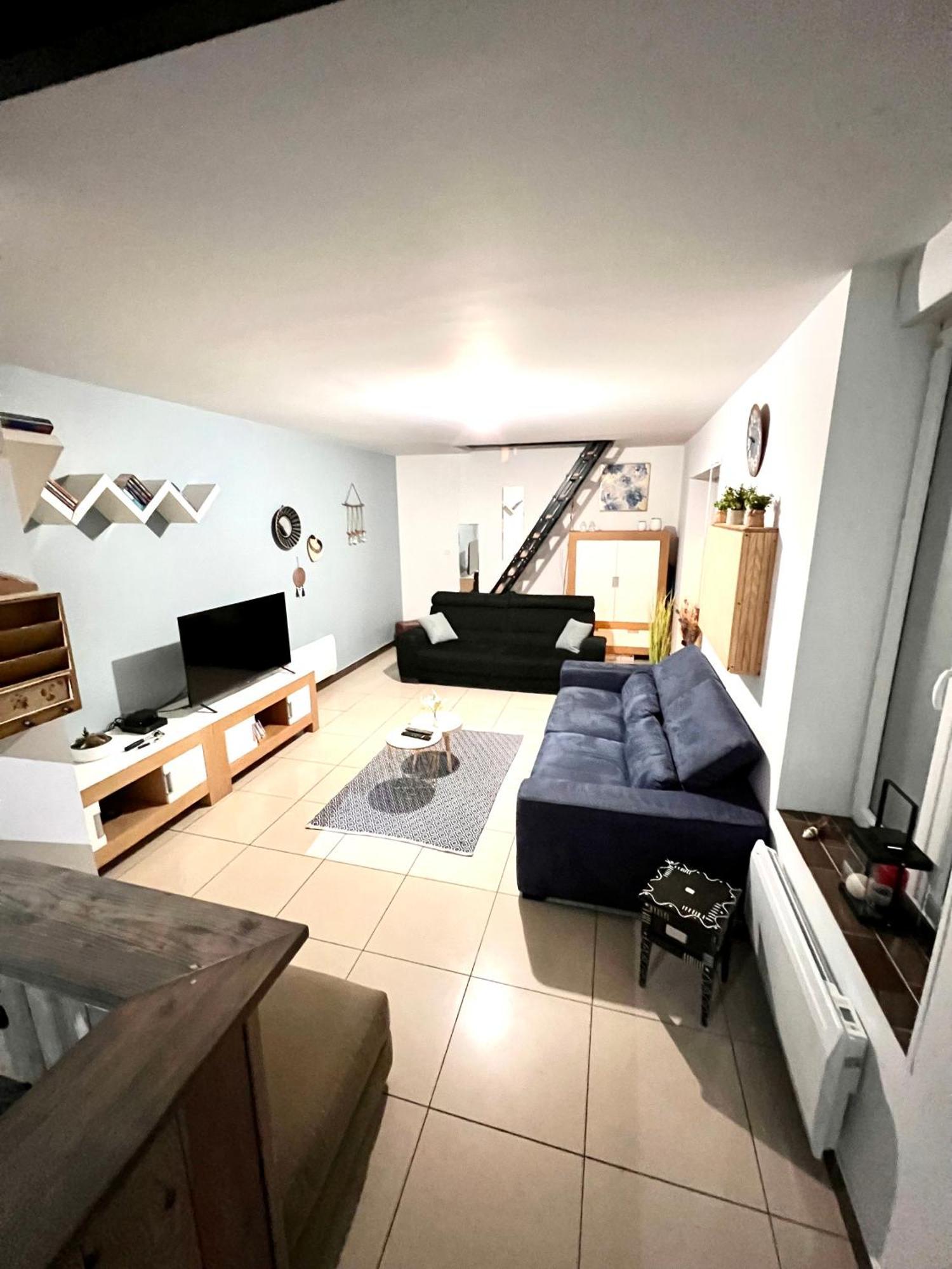 Agréable maison de ville cosy de 122m² + extérieur Wattrelos Esterno foto